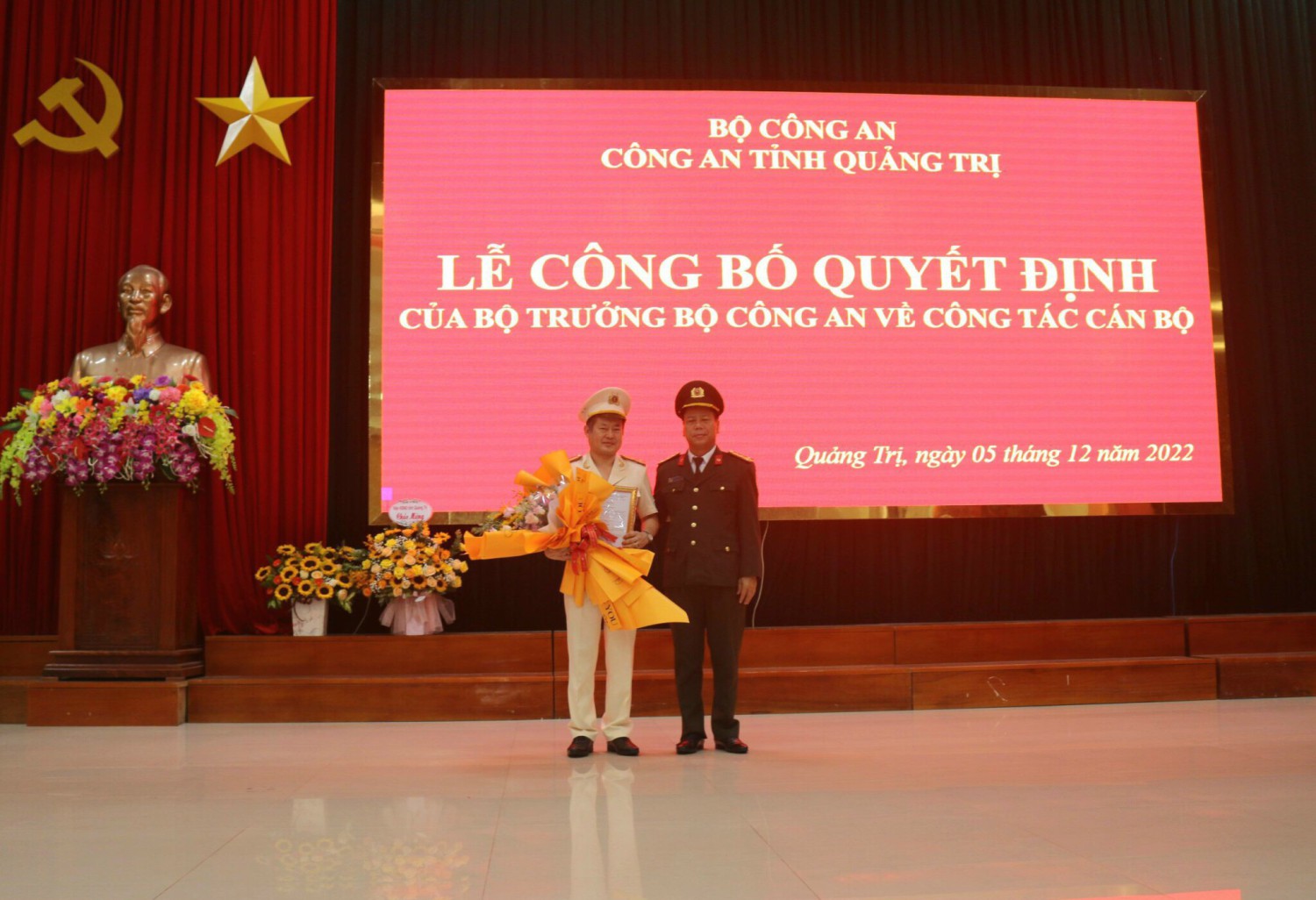 Bổ nhiệm Phó Giám đốc Công an 2 tỉnh Hậu Giang và Quảng Trị - Ảnh 1.