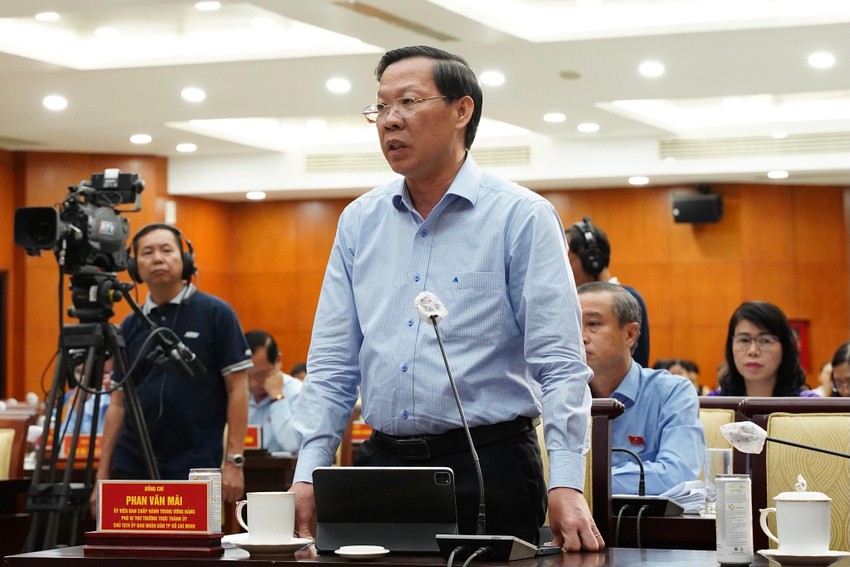 TP.HCM: Quá tải công việc, cán bộ không còn sức sáng tạo - Ảnh 3.