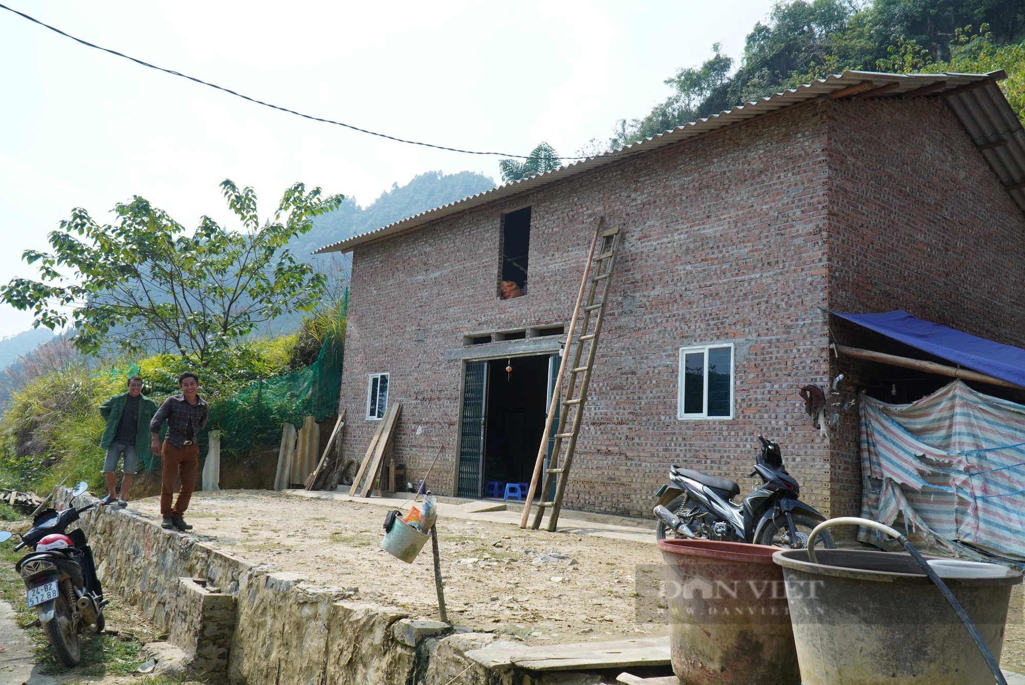 Những phận đời sống mong manh giữa bốn về núi đá - Ảnh 6.