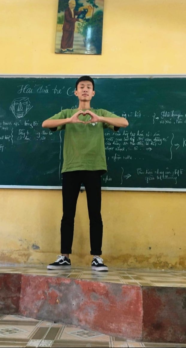 Chia sẻ bí quyết của Nam sinh viên 2K có hoàn cảnh khó khăn đạt thành tích cao trong học tập - Ảnh 3.