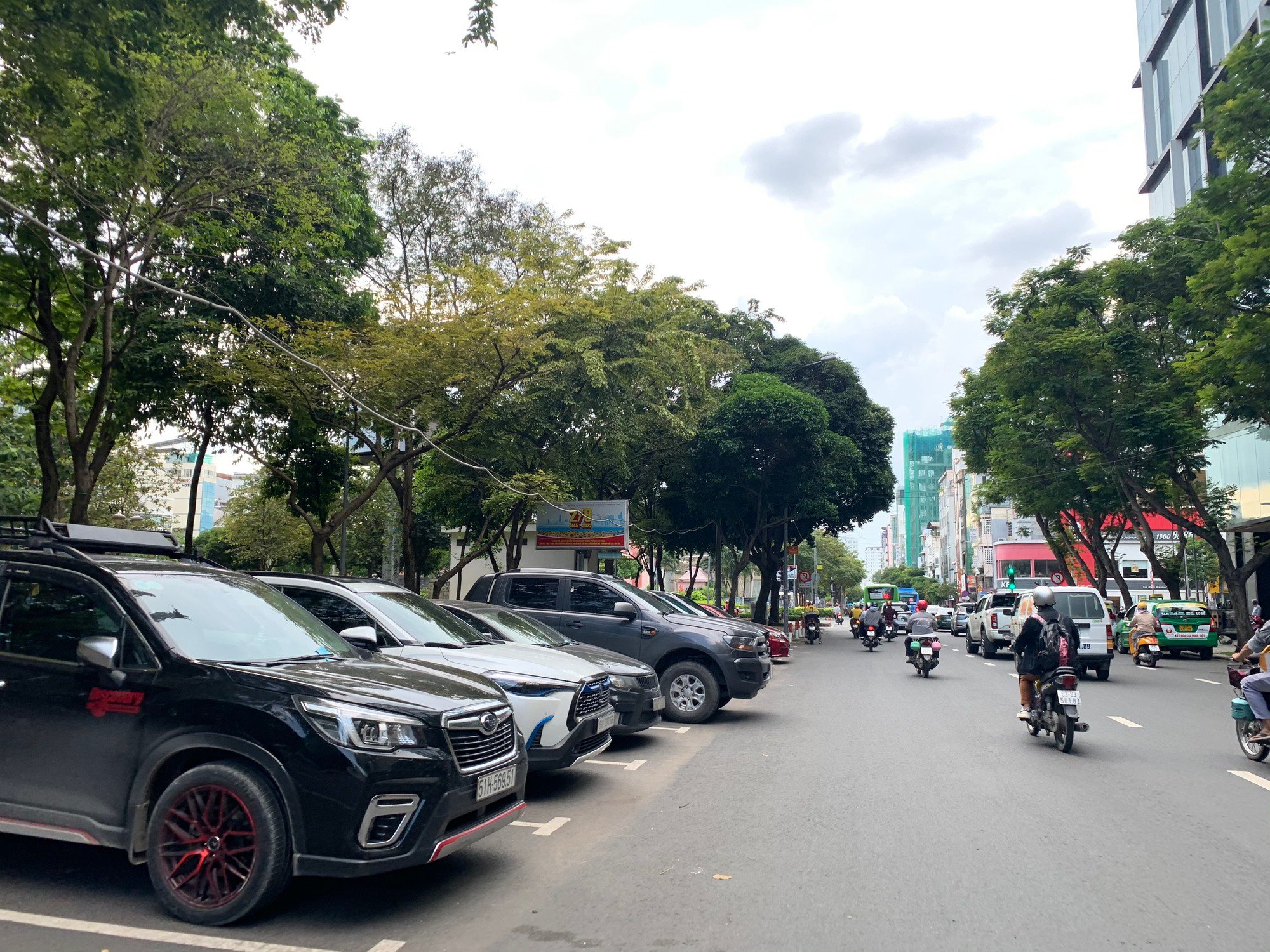 TP.HCM: Sớm công bố các tuyến đường đủ điều kiện sử dụng tạm thời lòng đường, hè phố trong tháng 6- Ảnh 3.
