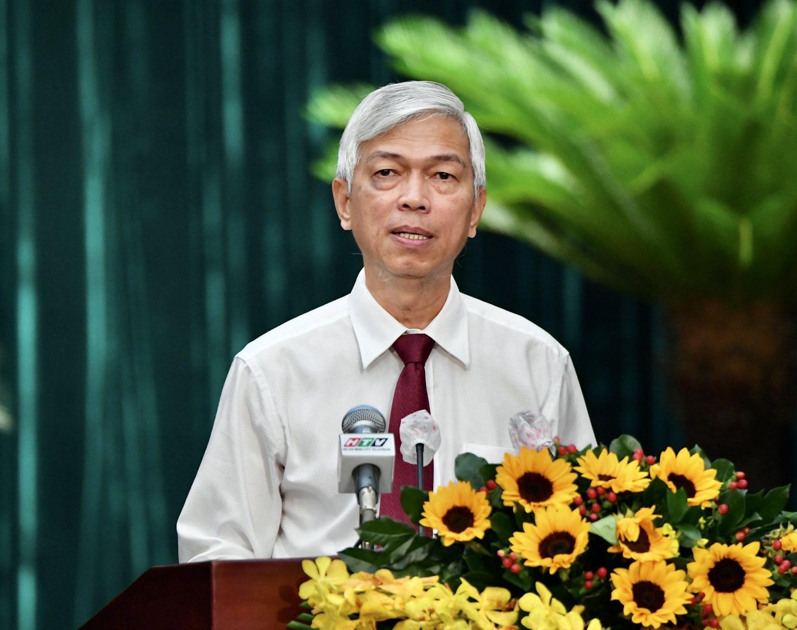 TP.HCM: Quá tải công việc, cán bộ không còn sức sáng tạo - Ảnh 1.