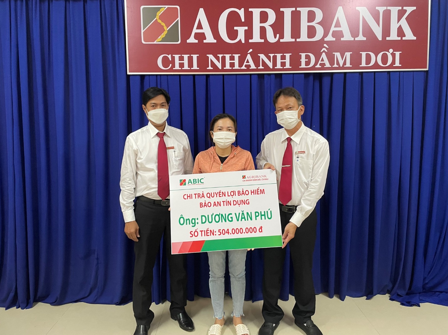 Lọt TOP 10 sản phẩm tin dùng Việt Nam 2022, Bảo an tín dụng - lá chắn tài chính vững chắc cho “tam nông” - Ảnh 2. Lọt TOP 10 sản phẩm tin dùng Việt Nam 2022, Bảo an tín dụng - lá chắn tài chính vững chắc cho “tam nông” - Ảnh 2.