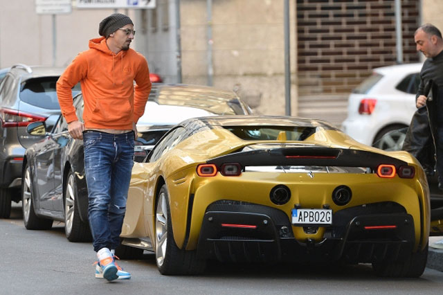Ibrahimovic khoe siêu xe vừa tậu trị giá hơn 12 tỷ đồng - Ảnh 2.
