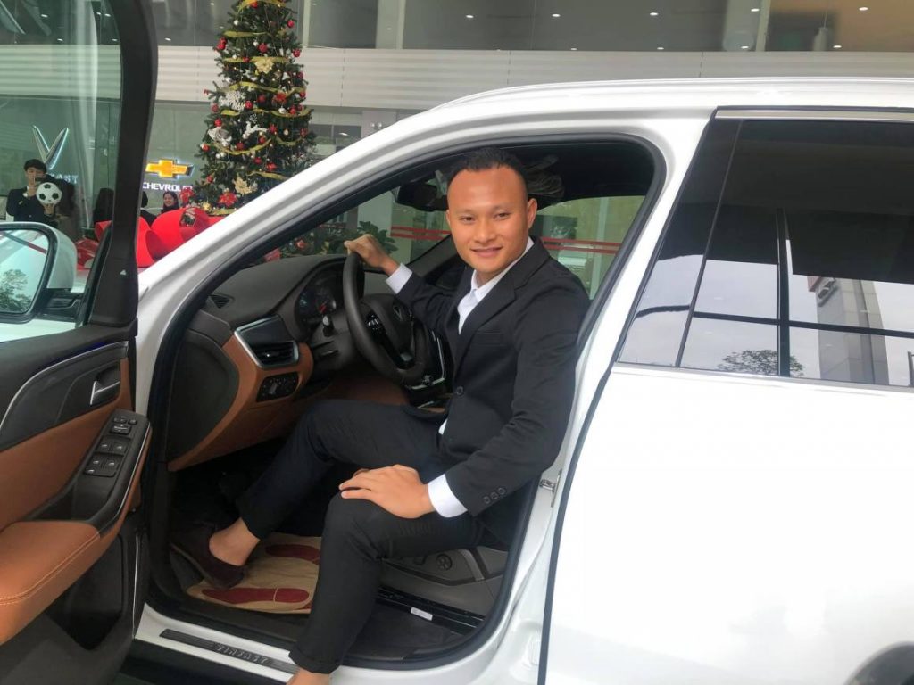 Dàn &quot;xế&quot; sang - xịn - mịn của ĐT Việt Nam, bóc giá thật bất ngờ: Xe ai &quot;xịn&quot; nhất? - Ảnh 9.