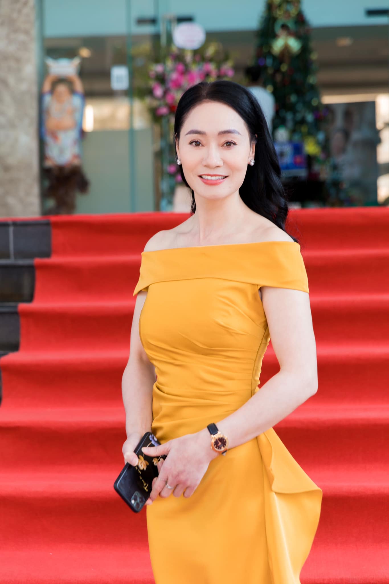 Quách Thu Phương phản ứng như thế nào khi được nghệ sĩ Quốc Tuấn gọi là “mỹ nhân màn ảnh”? - Ảnh 1.