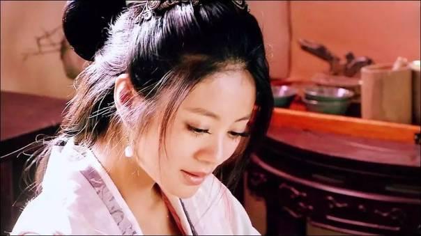 Hoàng đế nhà Tống đánh đổi cả giang sơn vì nàng kỹ nữ - Ảnh 2.