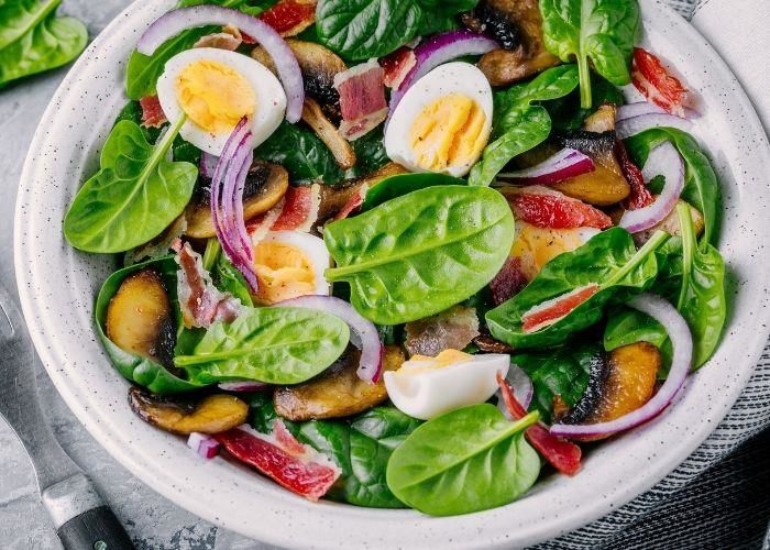 Loại rau bán đầy chợ mà nhắc đến tên là bầu trời tuổi thơ ùa về lại có công dụng như &quot;thần dược&quot; - Ảnh 6.