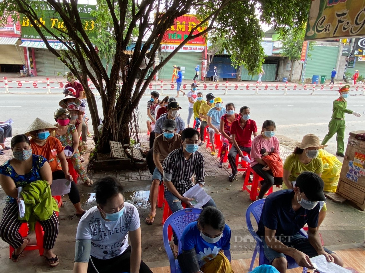 Phó Bí thư Bình Dương Nguyễn Hoàng Thao: &quot;Có nữ nhà báo trong thai kỳ vẫn xông lên tuyến đầu chống dịch&quot; - Ảnh 2.