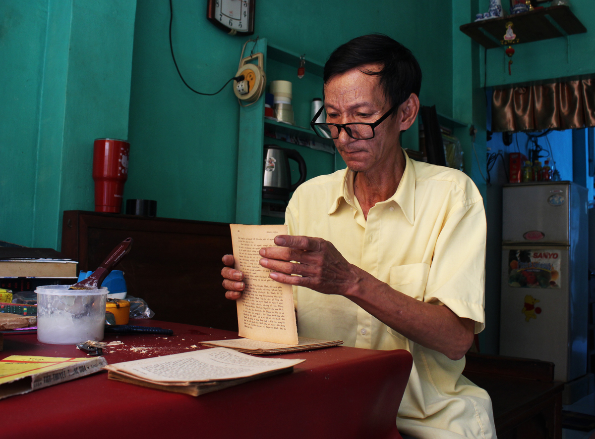 Người đóng sách cũ cuối cùng của Sài Gòn - Ảnh 6.