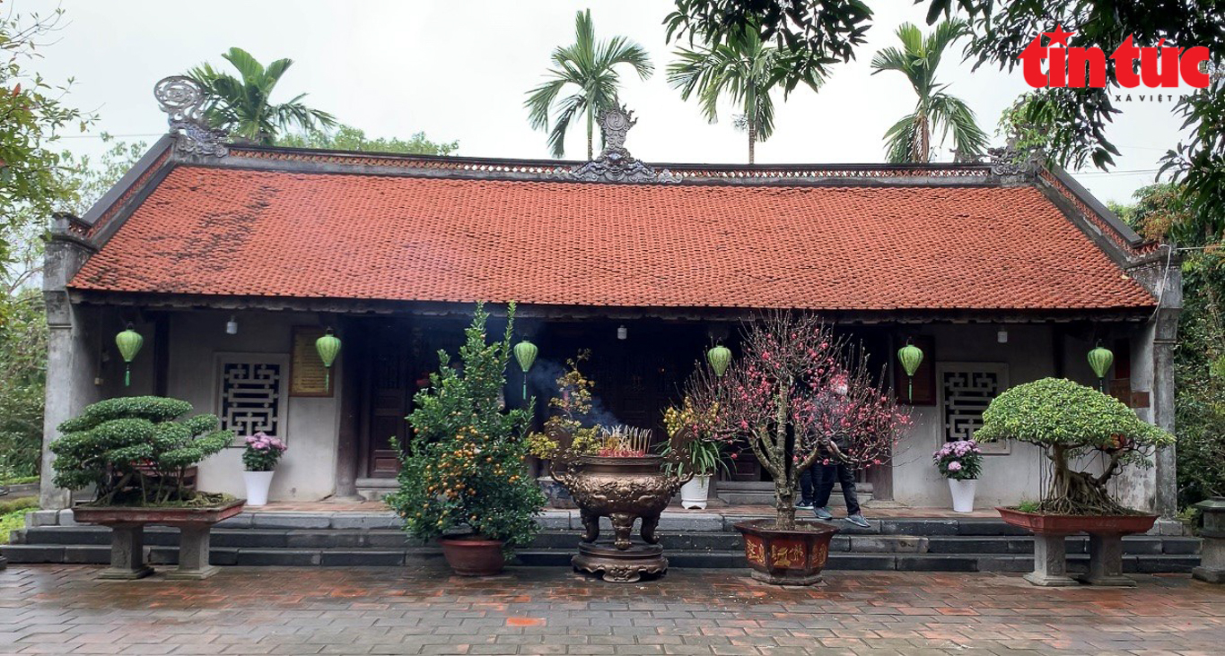 Di tích quốc gia đặc biệt Đền thờ Hai Bà Trưng - Ảnh 10.