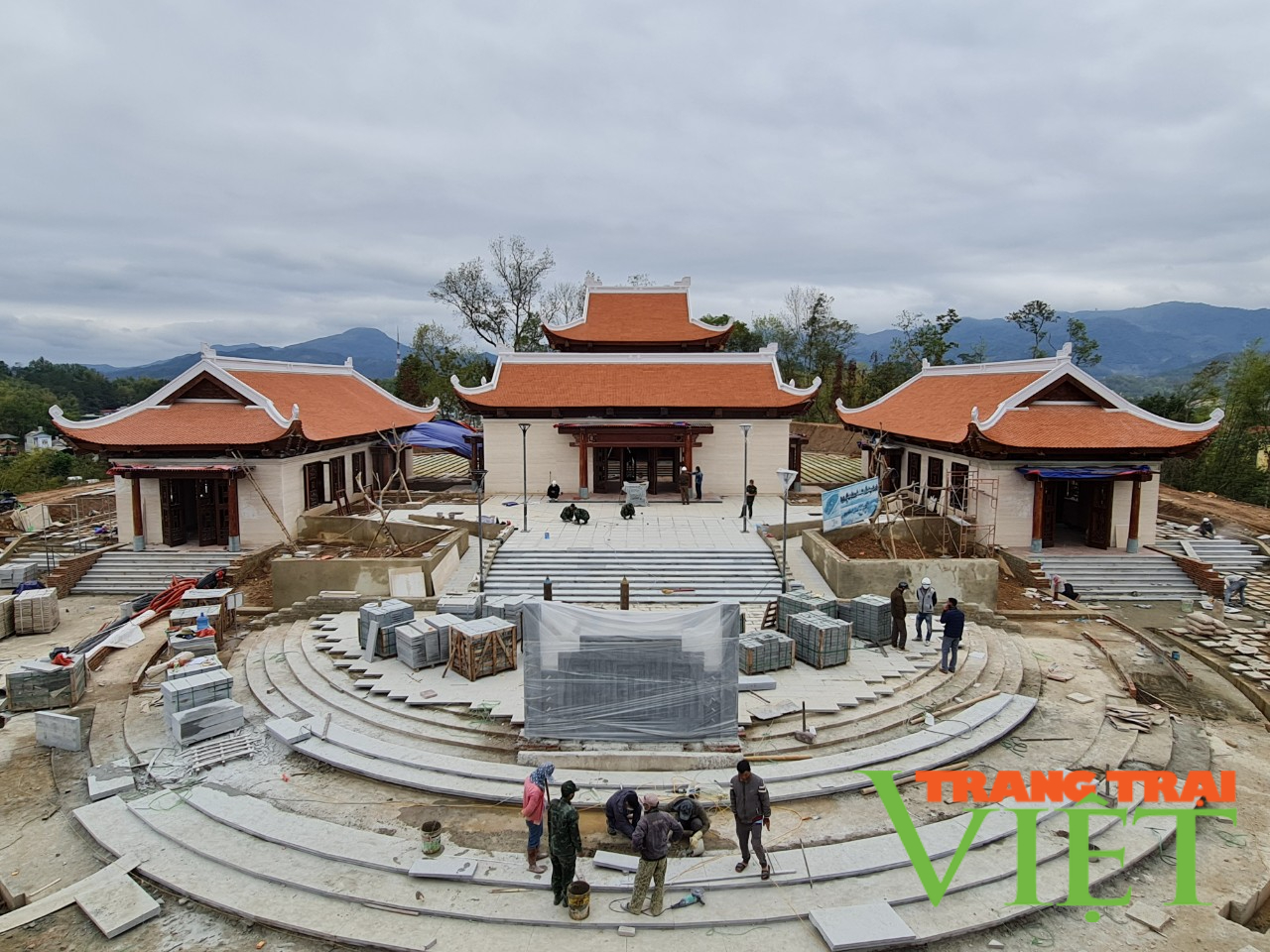 Điện Biên: Không tổ chức cuộc thi Người đẹp hoa ban - Ảnh 2. Điện Biên: Không tổ chức cuộc thi Người đẹp hoa ban - Ảnh 2.