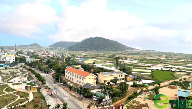 Quảng Ngãi: Kiến nghị T.Ư đưa 6/13 địa phương vào diện nghèo, đặc biệt khó khăn - Ảnh 1. Quảng Ngãi: Kiến nghị T.Ư đưa 6/13 địa phương vào diện nghèo, đặc biệt khó khăn - Ảnh 1.