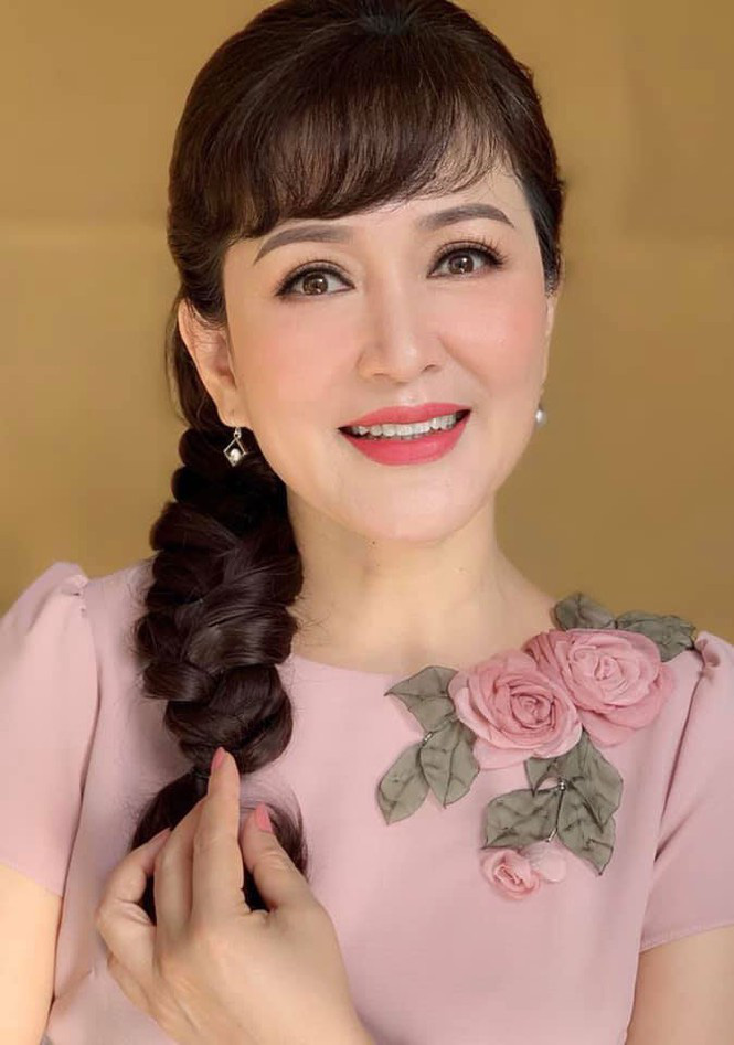 Cuộc sống kín tiếng của nữ nghệ sĩ vào vai &quot;bà cố vấn Trần Lệ Xuân&quot; nức tiếng một thời - Ảnh 5.