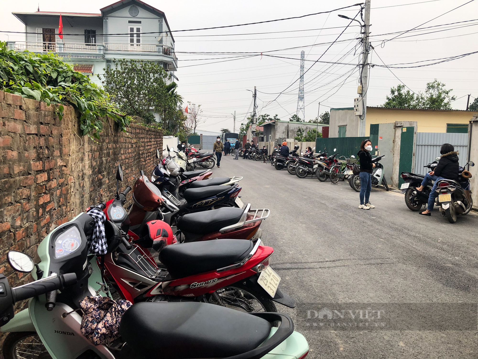 Không khí tang thương bao trùm ngôi nhà mất con gái và 4 cháu nội ngoại trong vụ chìm cano ở Hội An - Ảnh 3.