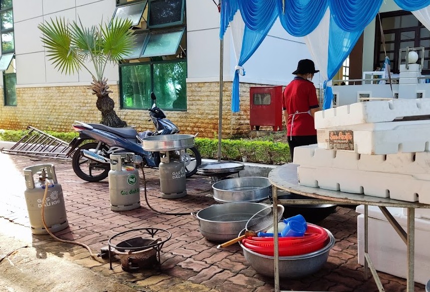 Giá gas tăng 157.500 đồng/bình 45 kg, vượt 500.000 đồng/bình từ hôm nay - Ảnh 1.