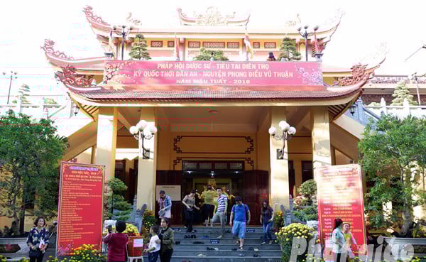 Những ngôi chùa nổi tiếng ở Sài Gòn để du xuân, thăm viếng hết tháng Giêng - Ảnh 3.