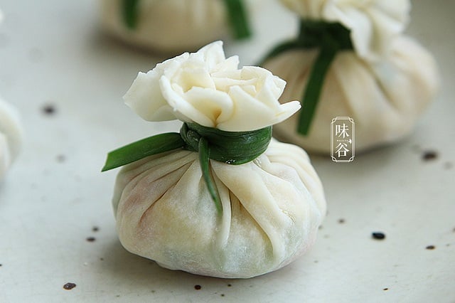Tự tay làm há cảo “túi tiền rủng rỉnh” cho một năm mới đầy tài lộc - Ảnh 5.