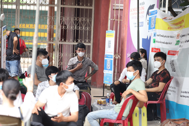 TT-Huế: Tập trung đào tạo nghề, tạo việc làm cho lao động hồi hương do dịch Covid-19 - Ảnh 1. TT-Huế: Tập trung đào tạo nghề, tạo việc làm cho lao động hồi hương do dịch Covid-19 - Ảnh 1.