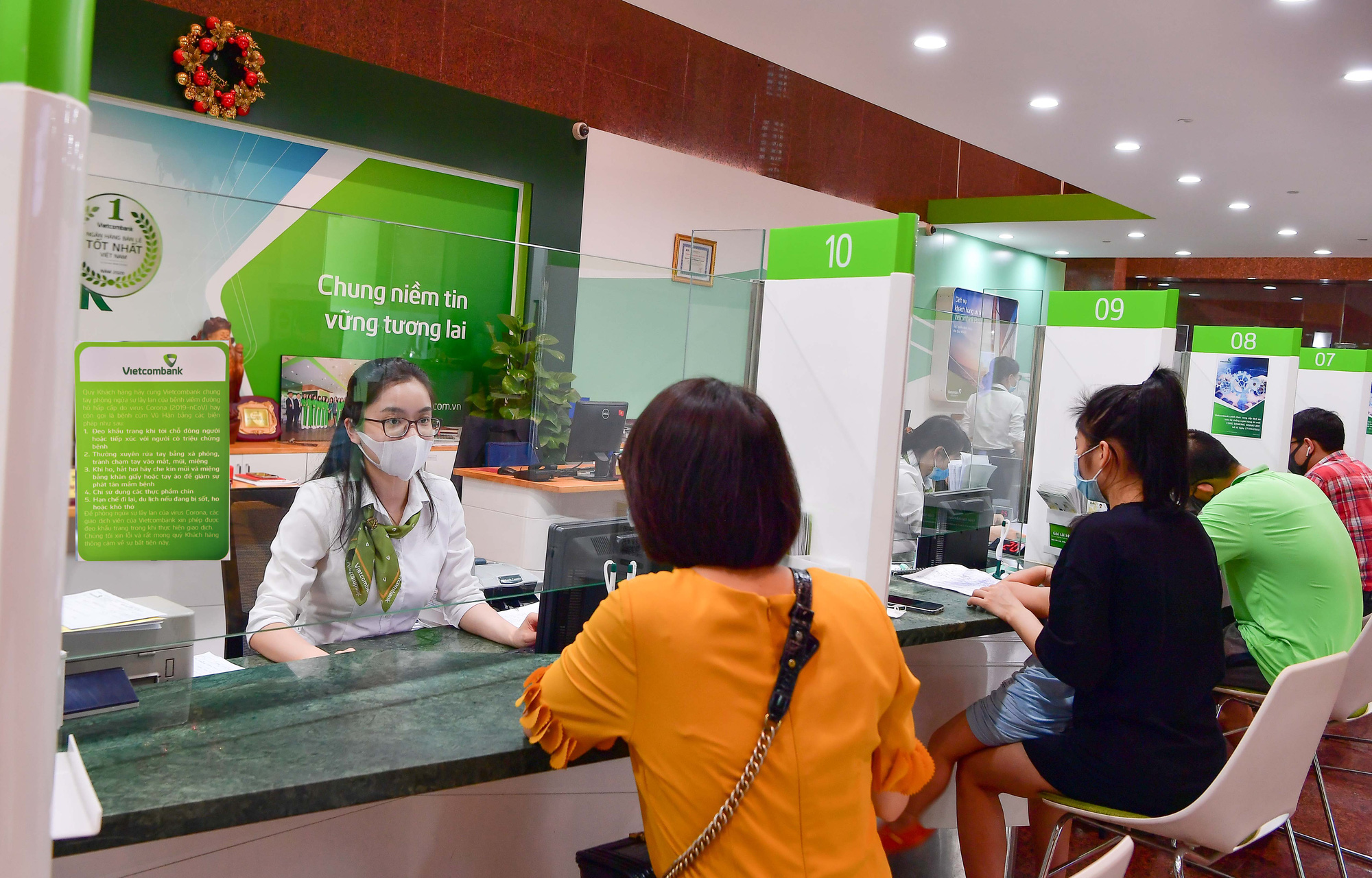 Vietcombank 2022: 3 định hướng lớn song hành cùng 3 đảm bảo - Ảnh 2.