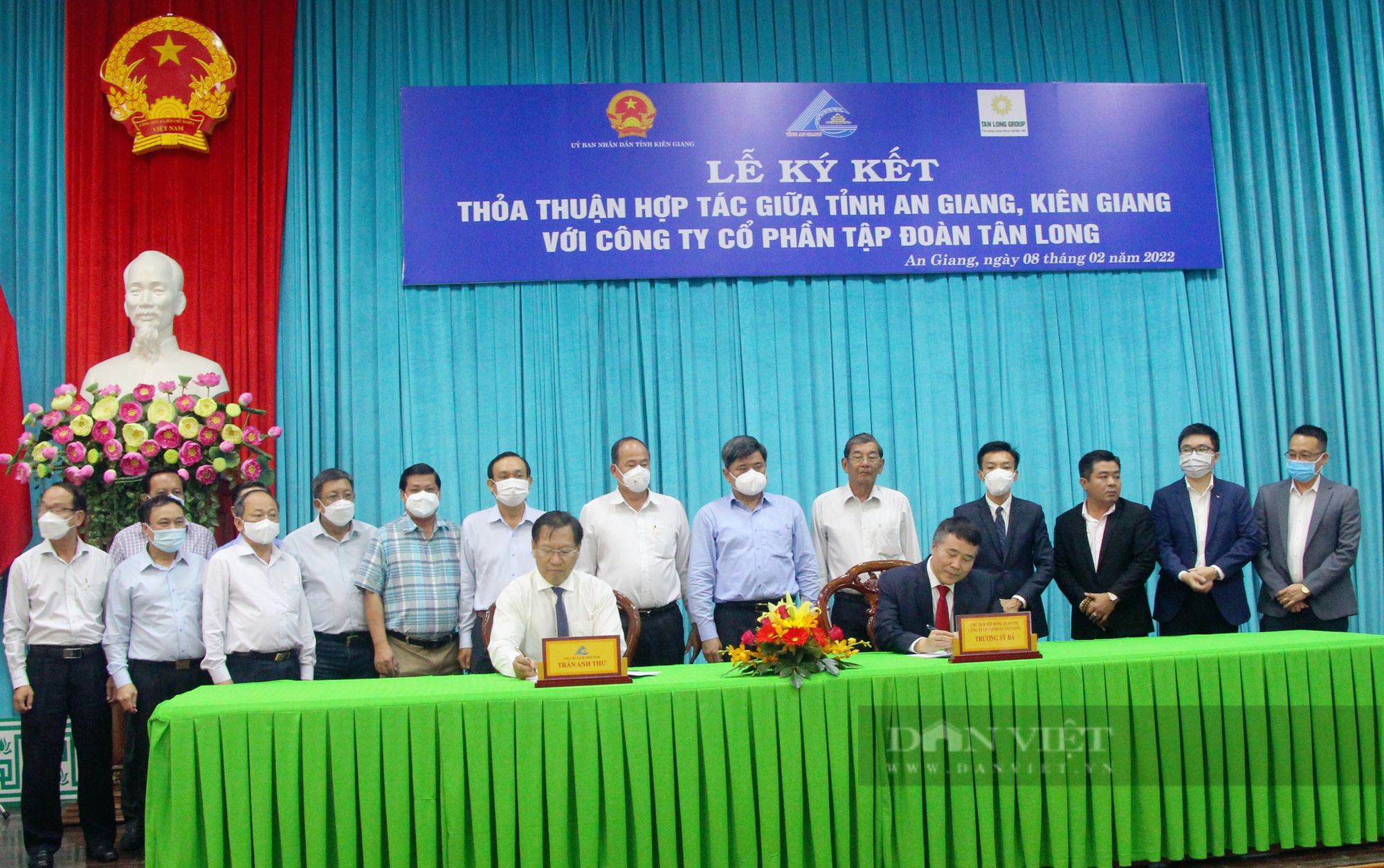 An Giang, Kiên Giang phối hợp xây dựng vùng nguyên liệu lúa gạo đạt chuẩn 50 nghìn ha - Ảnh 1.