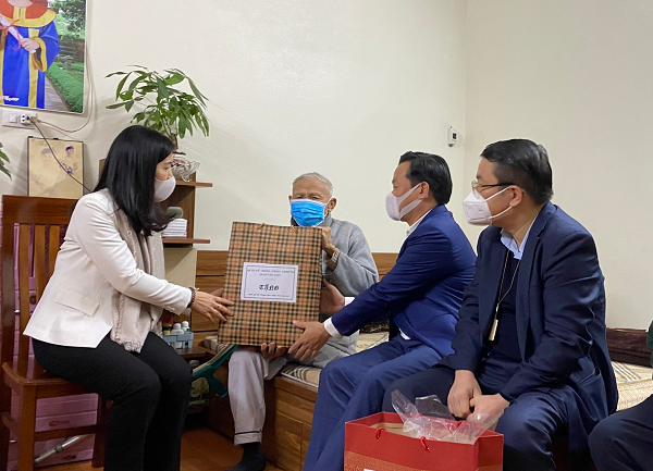 Quận Cầu Giấy đảm bảo y tế, chăm lo cho đối tượng chính sách dịp Tết Nguyên Đán - Ảnh 3.