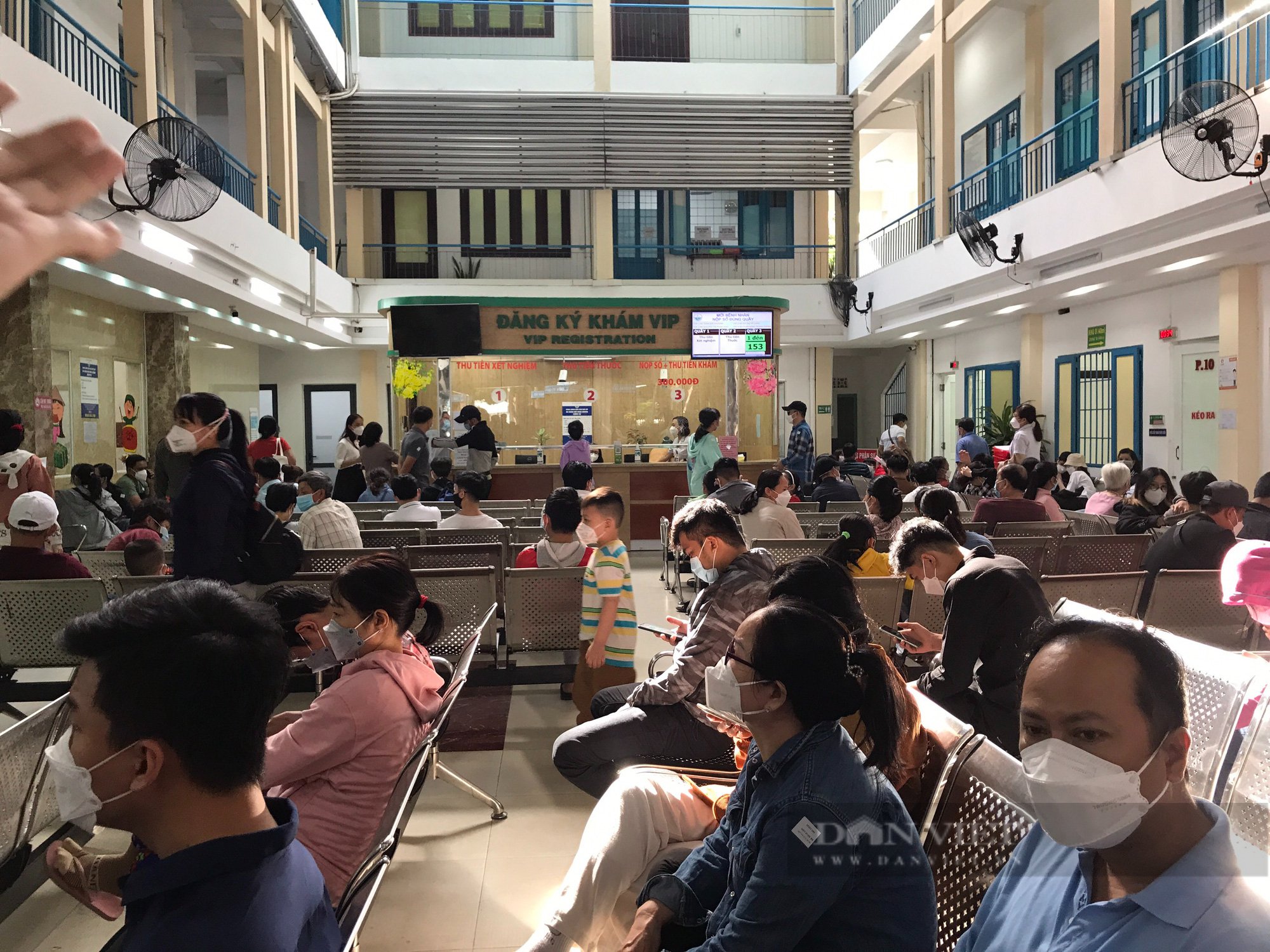 TP.HCM: Đổ xô đi khám bệnh sau Tết - Ảnh 5.