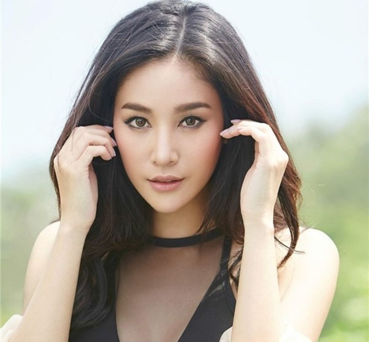 Lái thuyền hứa chăm sóc mẹ diễn viên &quot;Chiếc lá cuốn bay&quot; tới cuối đời - Ảnh 2.
