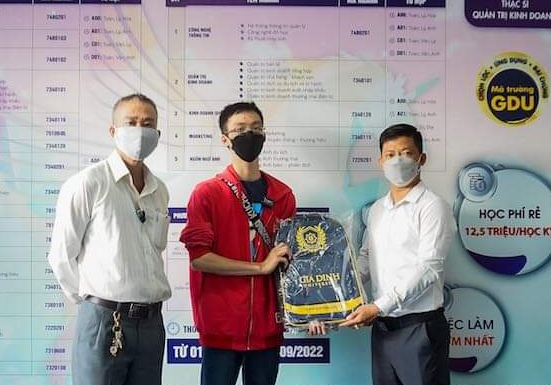Hoàn thành nghĩa vụ quân sự, nam thanh niên háo hức trở thành sinh viên - Ảnh 2.