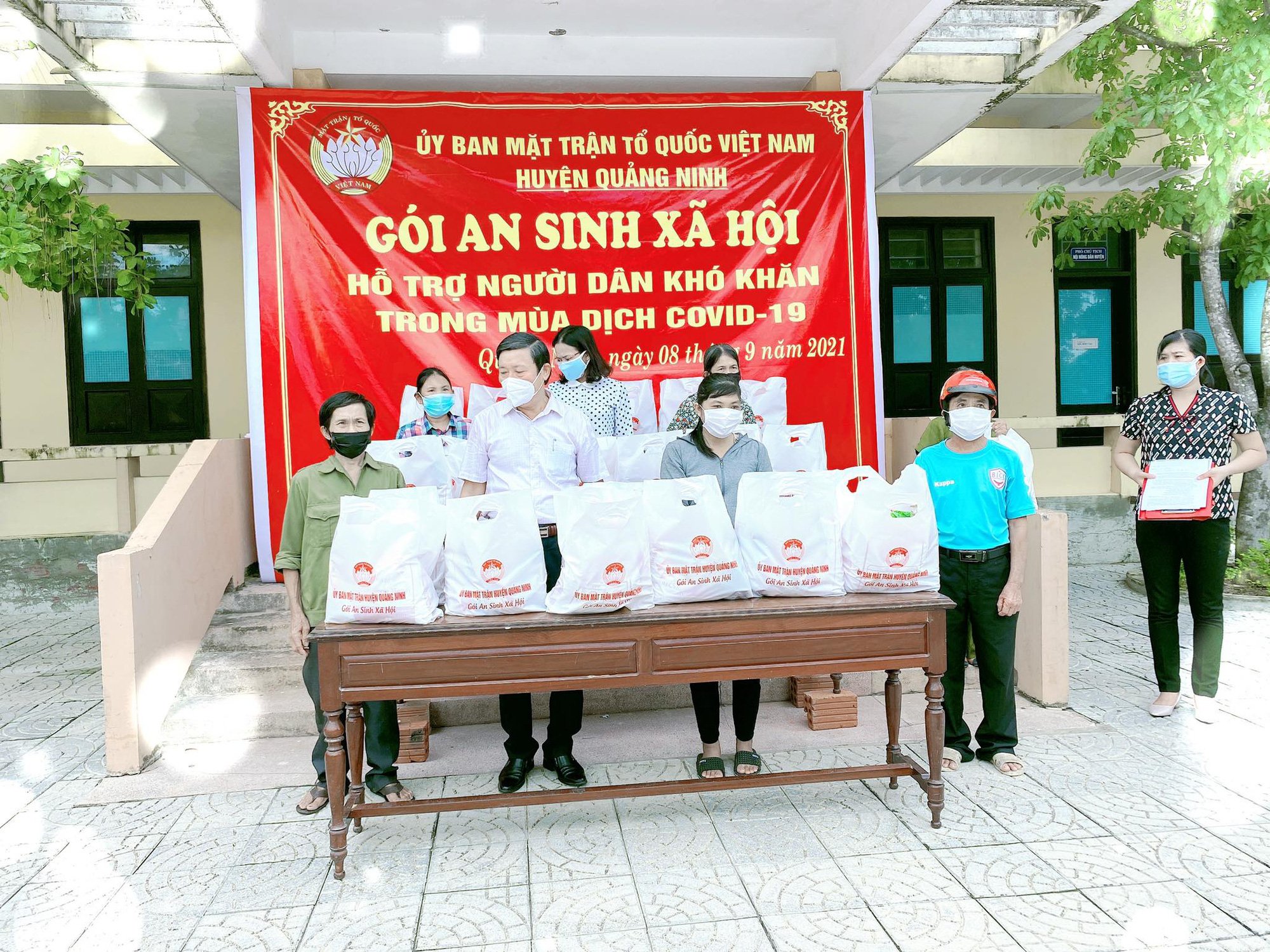 Thay đổi các biện pháp chống dịch, đáp ứng linh hoạt an toàn trong bối cảnh mới - Ảnh 4.