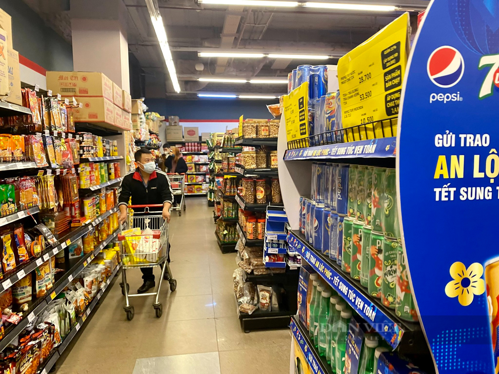 Nền kinh tế sẽ thế nào nếu giá xăng vượt 30.000 đồng/lít? - Ảnh 1.