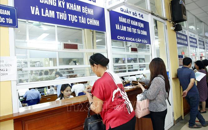Thúc đẩy chuyển đổi số, thanh toán không dùng tiền mặt trong trường học, cơ sở y tế