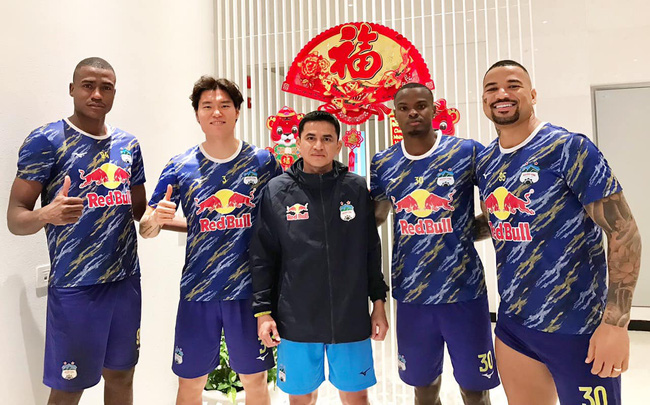 3 nguyên nhân khiến HAGL đánh rơi phong độ tại V.League? - Ảnh 2.