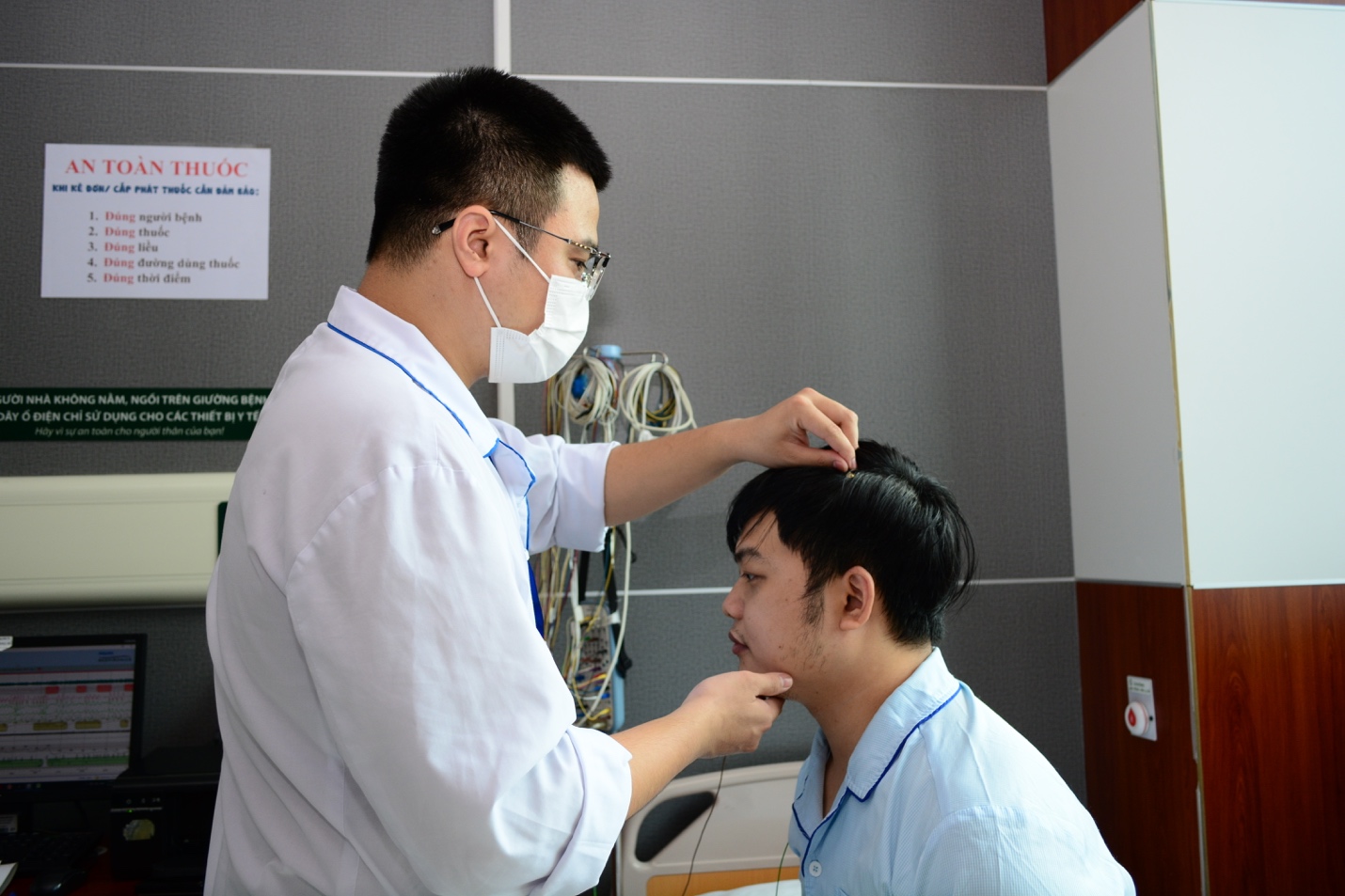 Hội chứng ngừng thở khi ngủ - &quot;sát thủ&quot; thầm lặng  - Ảnh 2.