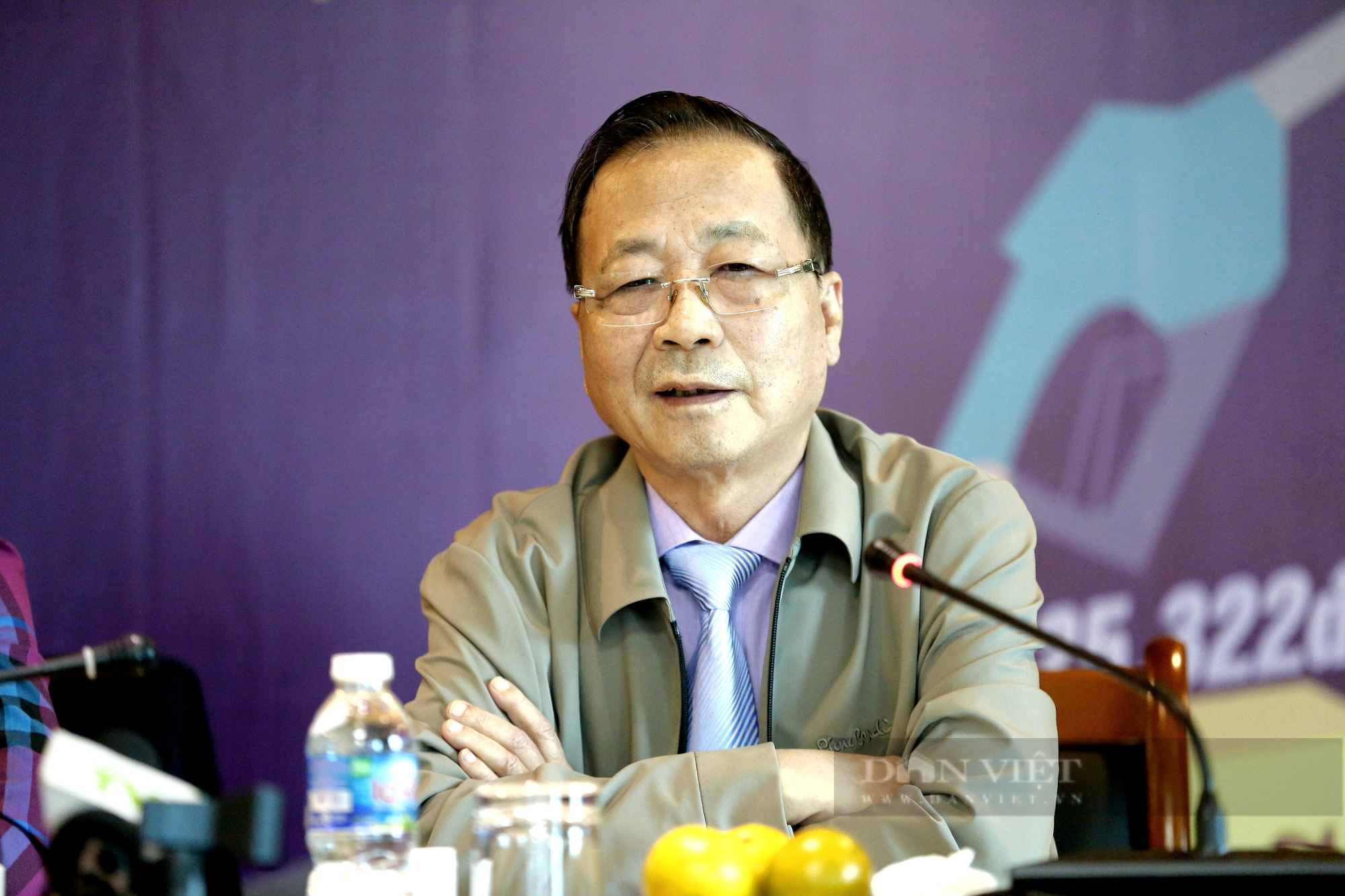 Chuyên gia nhìn thẳng, tiết lộ những lý do bất ngờ khiến giá xăng đổ xô mọi kỷ lục - Ảnh 1.