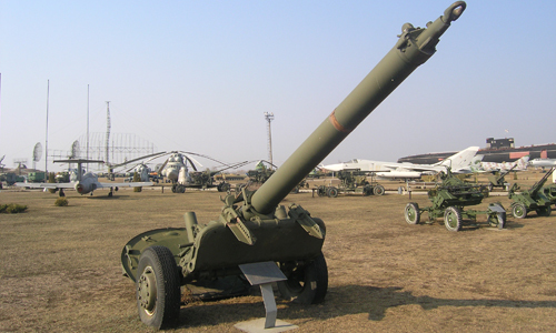 M240 - khẩu cối &quot;khủng bố&quot; của Nga: 1 quả, nghiền nát 1 pháo đài kiên cố - Ảnh 1.