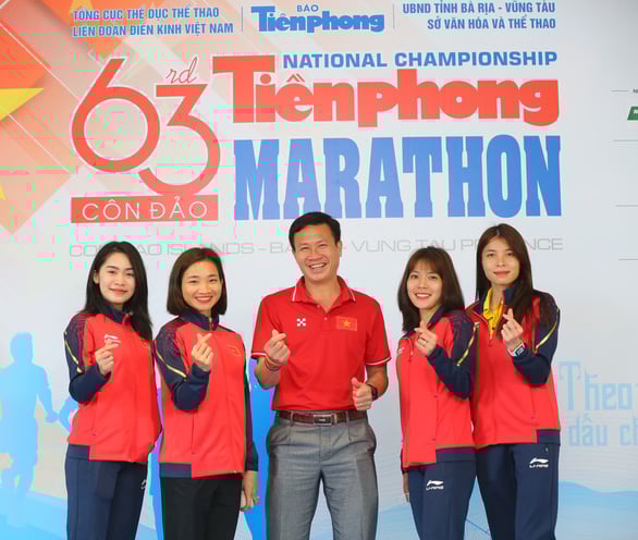 &quot;Cô gái vàng&quot; Nguyễn Thị Oanh dự giải Tiền Phong Marathon Côn Đảo 2022 - Ảnh 2.