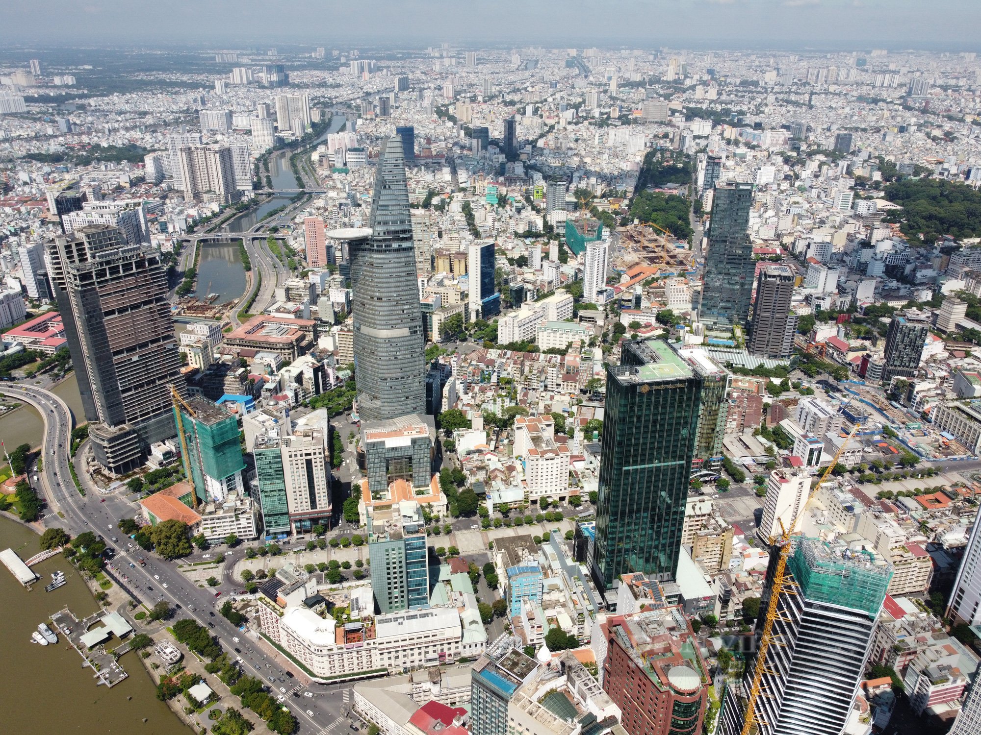 TP.HCM: Giá vàng nhảy múa, nhà đầu tư trú ẩn vào bất động sản lưu ý gì? - Ảnh 3.