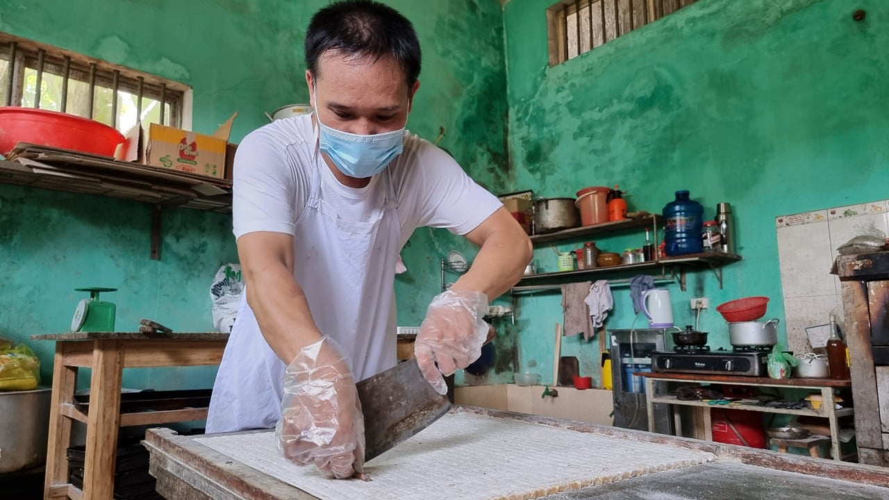 Chè lam Phủ Quảng, thức quà quê giản dị có tuổi đời hàng trăm năm đang giúp người dân ở đây khá lên từng ngày - Ảnh 8.