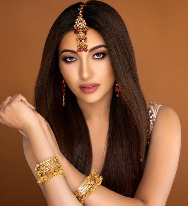 Ngắm nhìn sắc vóc nóng bỏng của top 6 Miss World 2021 - Ảnh 10.