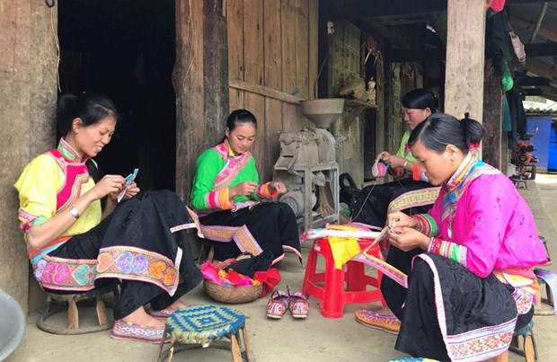Điện Biên: Khó phát triển nghề, làng nghề truyền thống - Ảnh 4. Điện Biên: Khó phát triển nghề, làng nghề truyền thống - Ảnh 4.