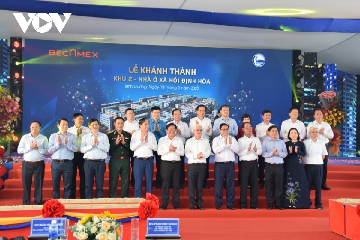 Phát triển nhà ở xã hội để không ai bị bỏ lại phía sau - Ảnh 2. Phát triển nhà ở xã hội để không ai bị bỏ lại phía sau - Ảnh 2.