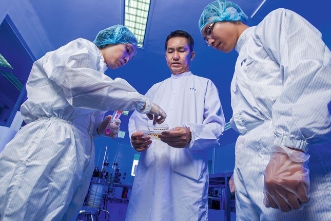 Nóng: Ông Hồ Nhân đã chuyển quyền Tổng Giám đốc Nanogen cho vợ - Ảnh 3.