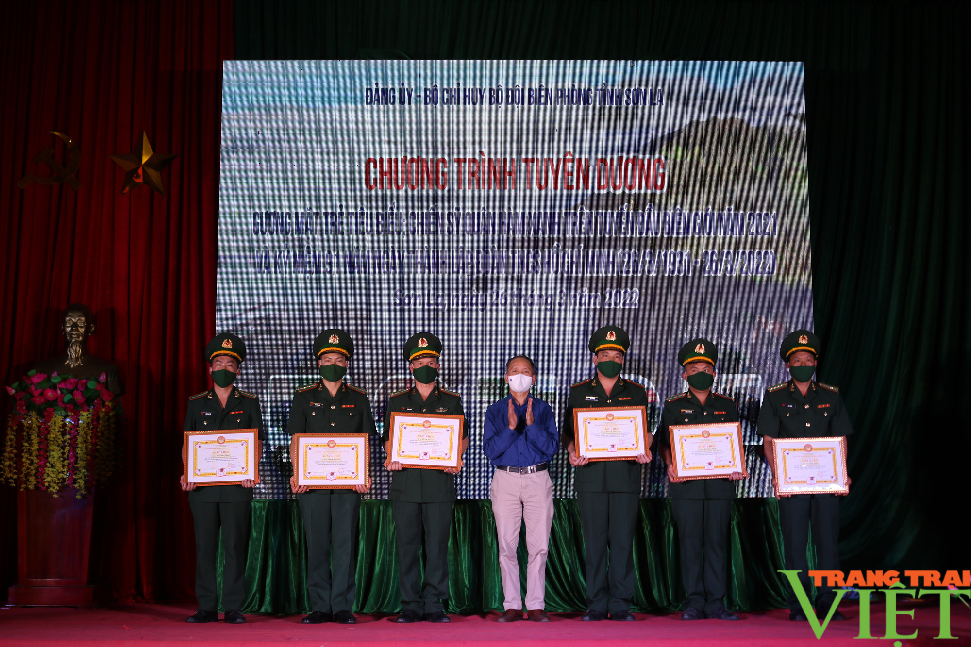 Bộ Chỉ huy BĐBP tỉnh Sơn La: Tuyên dương chiến sỹ quân hàm xanh trên tuyến đầu biên giới - Ảnh 12. Bộ Chỉ huy BĐBP tỉnh Sơn La: Tuyên dương chiến sỹ quân hàm xanh trên tuyến đầu biên giới - Ảnh 12.
