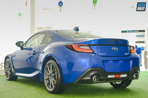 Xe thể thao kiểu Nhật Subazu BRZ 2022 giá 1,9 tỷ đồng về Việt Nam - Ảnh 4.