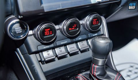 Xe thể thao kiểu Nhật Subazu BRZ 2022 giá 1,9 tỷ đồng về Việt Nam - Ảnh 21.