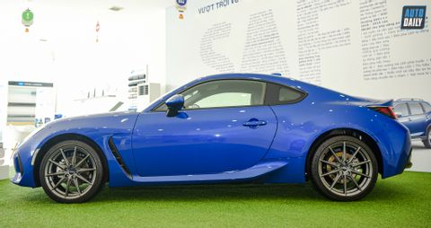 Xe thể thao kiểu Nhật Subazu BRZ 2022 giá 1,9 tỷ đồng về Việt Nam - Ảnh 2.