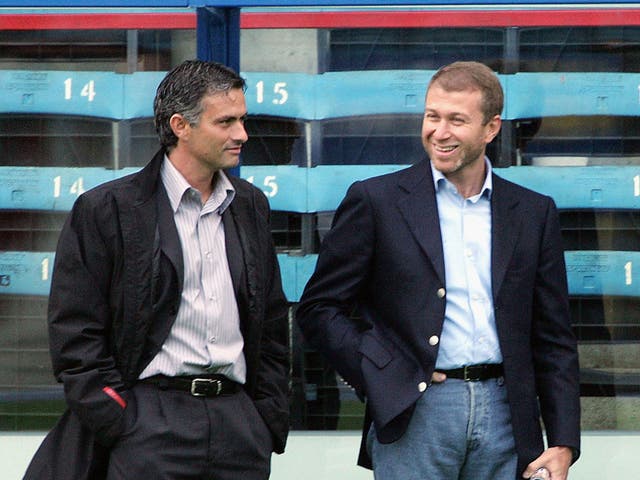 &quot;Vén màn&quot; tình yêu bóng đá của Abramovich - Ảnh 2.