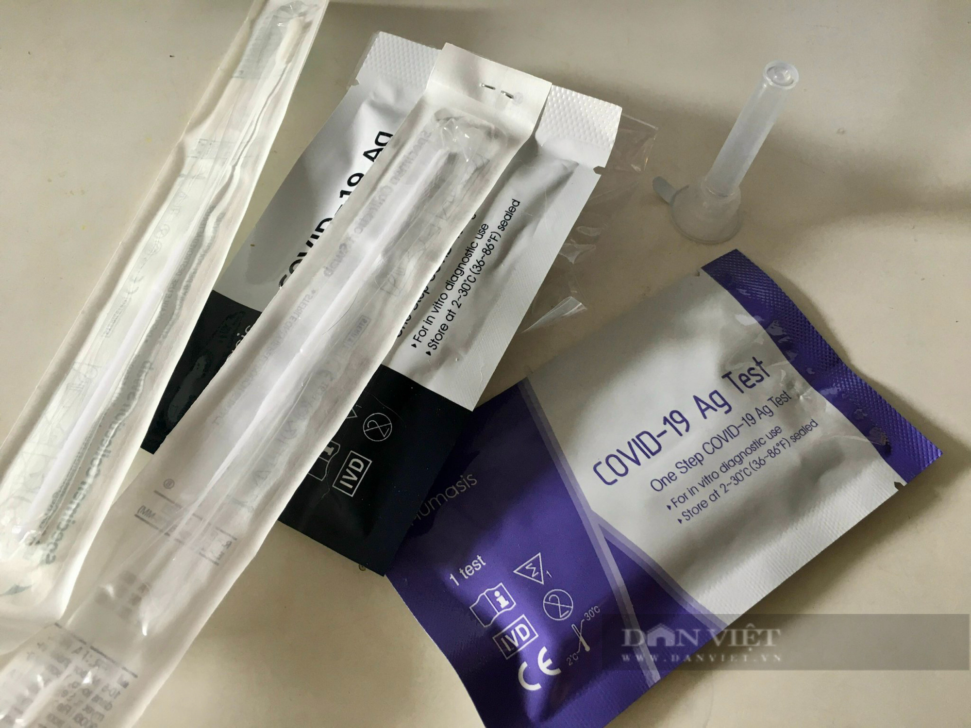 TP.HCM: Giá kit test nhanh Covid-19 &quot;nhảy múa&quot; chóng mặt - Ảnh 3.