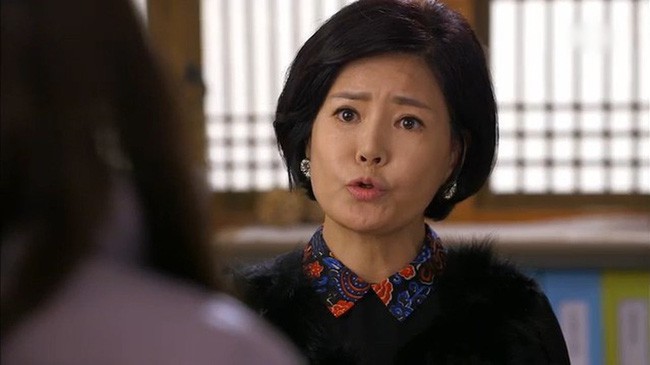 Dốc hết tài sản chữa bệnh cho chồng, tôi đắng lòng trước lời nói của mẹ chồng - Ảnh 1.